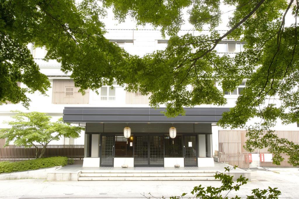 Готель Tsukagoshiya Shibukawa Екстер'єр фото
